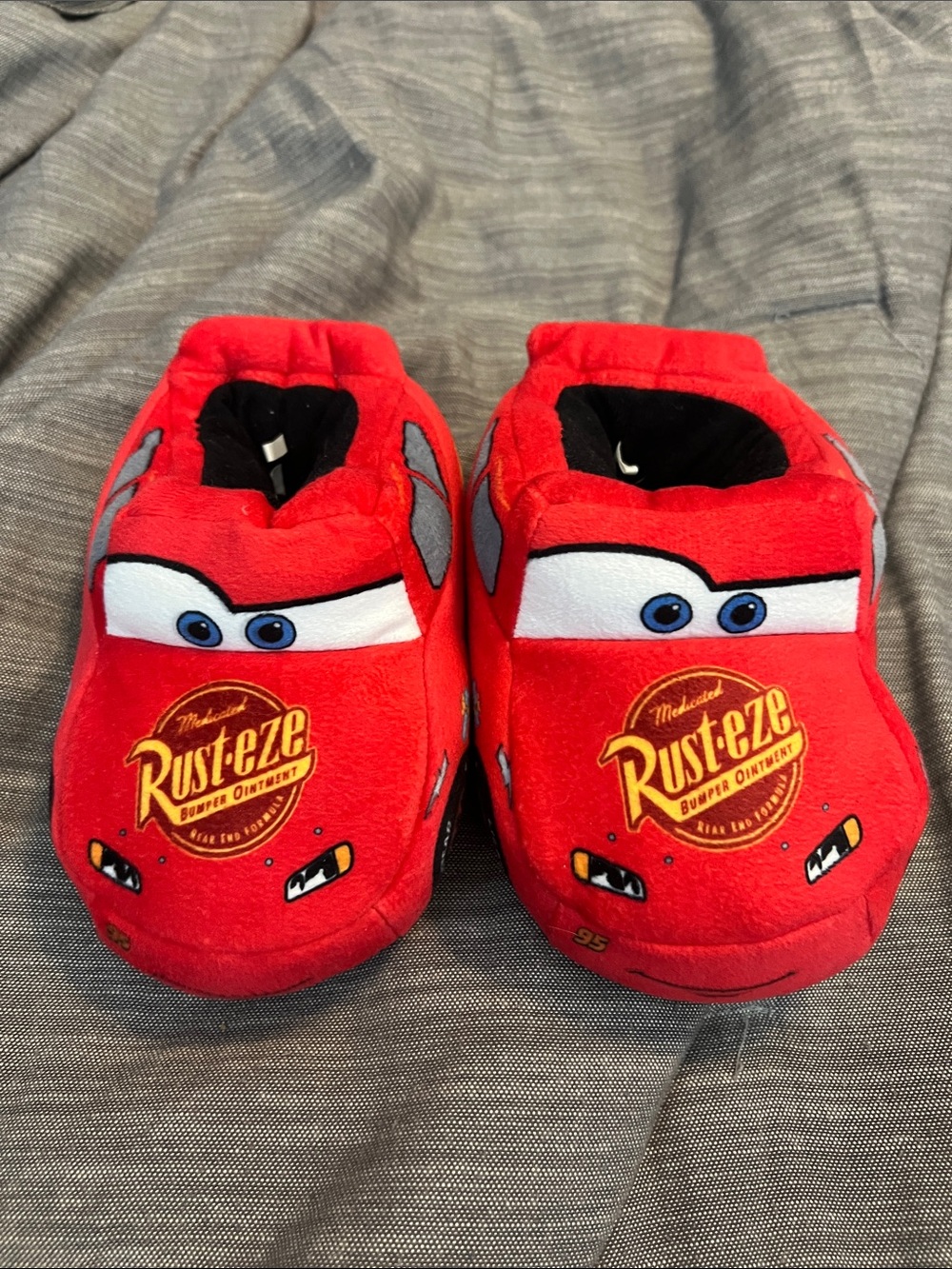 Disney Pixar Cars Lightning McQueen Red Kids Slippers